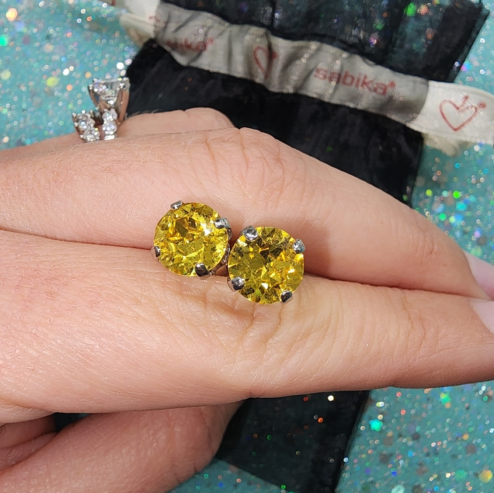Sabika Yellow Round Earrings